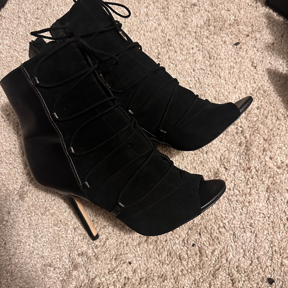 Leather Cutout Accent Boots